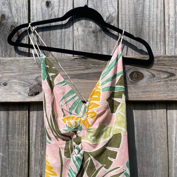 Dress Forum Pastel Leaf Print Dress - Picture 2 of 12